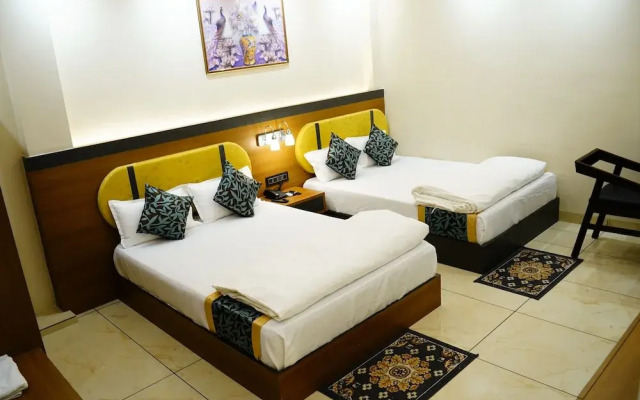 Hotel Shakuntla Palace