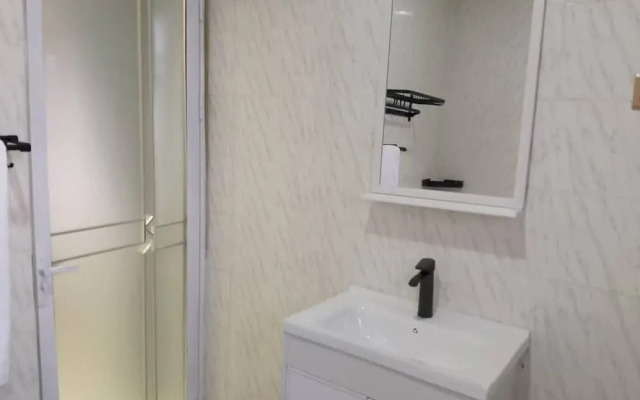 Spacious 3BR Apartment in Adentan With City Views