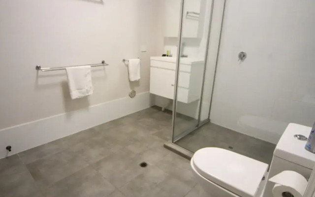 Seafield Tower Glenelg Apartment no 2