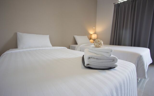 Primetime Hotel