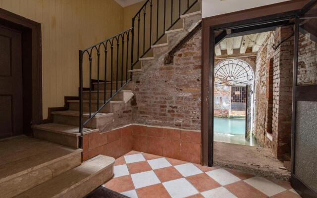 Suite 1241 Terrace Dorsoduro