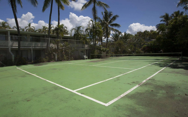 Seascape Holidays – Beachfront Terraces