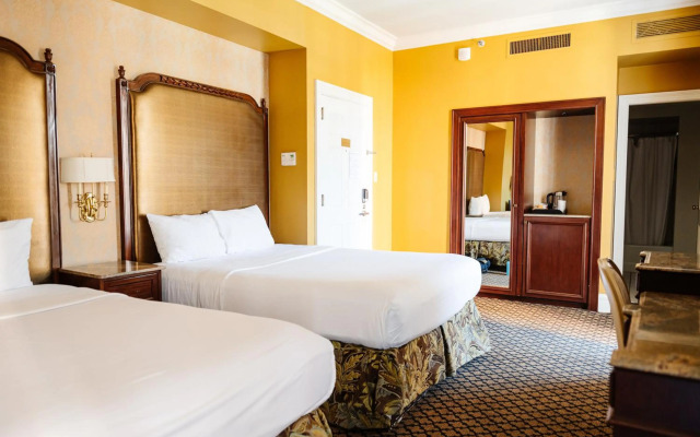 The Lafayette New Orleans By Kasa Living