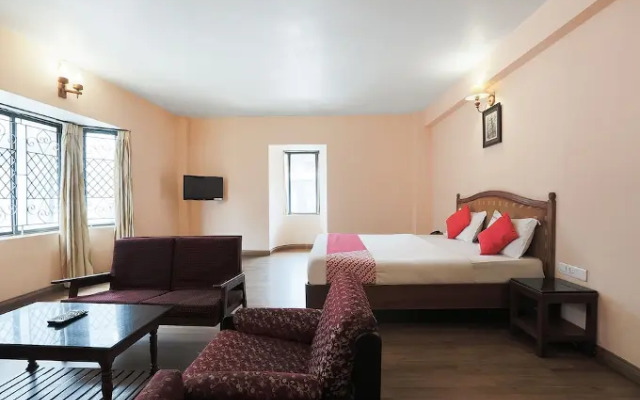 Hotel Blue Bird by OYO Rooms