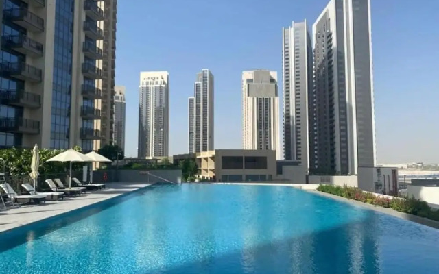 Lux BnB Creek Side 18