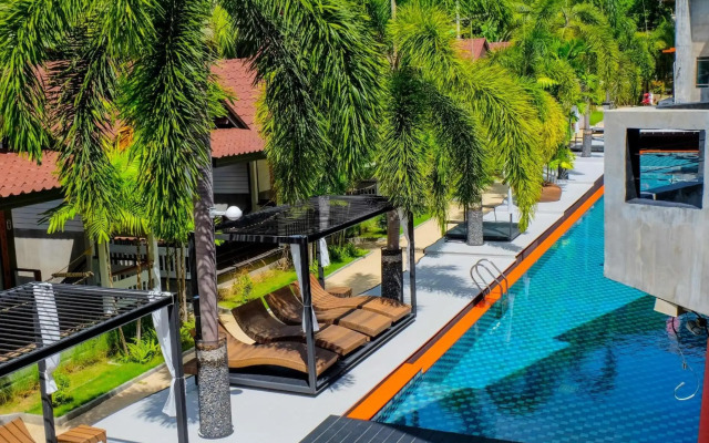 See Through Boutique Resort