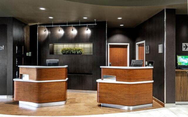 Courtyard by Marriott Easton-Columbus