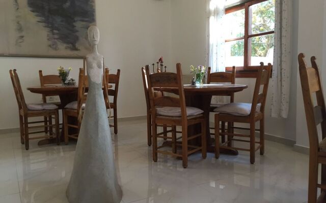 Candia Hotel