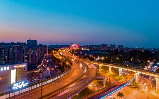 Shell Hotel Hongyang Square Taishan Community Metro Station