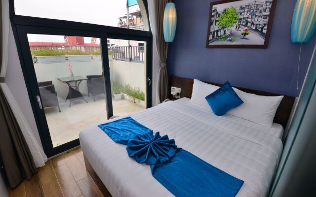 Hanoi Bella Rosa Suite Hotel & Rooftop Skybar