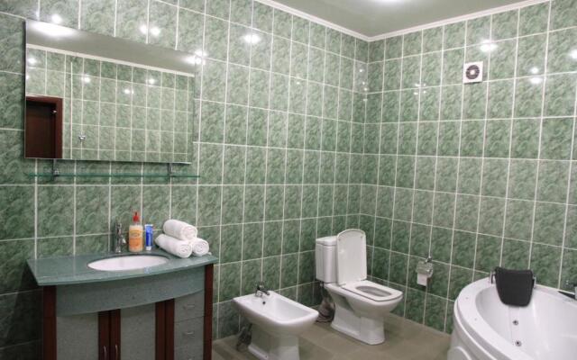 Hostel Ark Shatyr