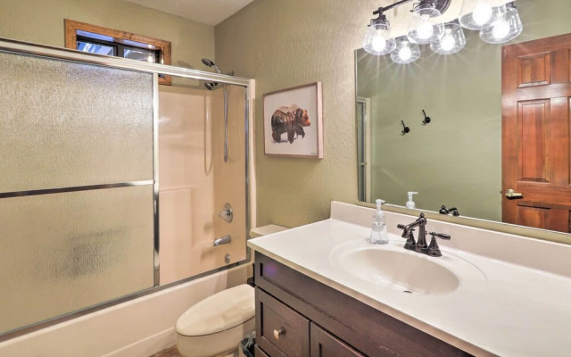 Peaceful Cabin Between Flagstaff & Sedona!