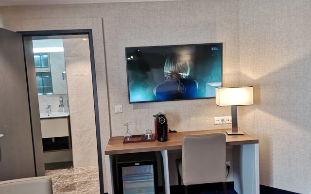 My Home Hotel