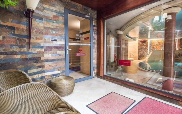 VacationClub - Nadbrzeżna Apartments