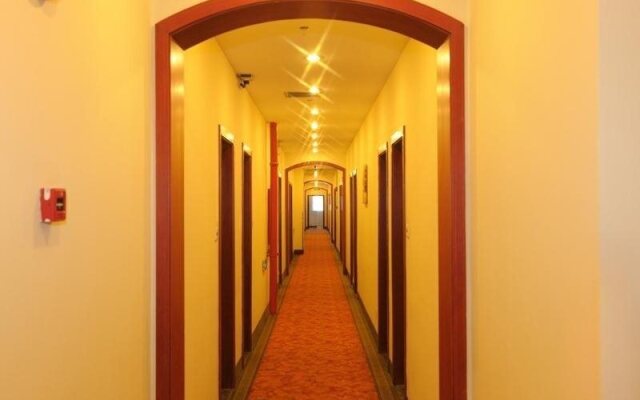 GreenTree Inn Shanghai Yanchang Road