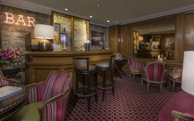 Dauphine Saint Germain Hotel