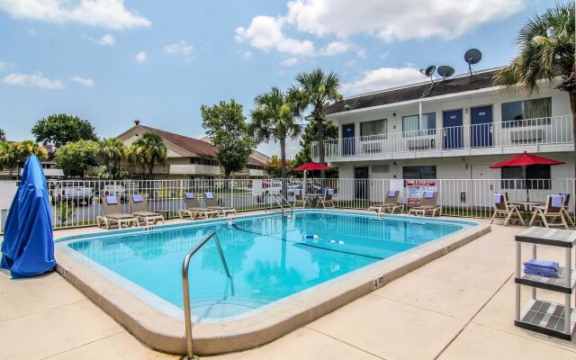 Motel 6 Jacksonville, FL - Orange Park