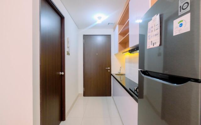 Good And Homey Studio At Transpark Cibubur Apartment