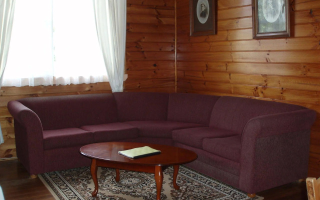 Boat Harbour Garden Cottages