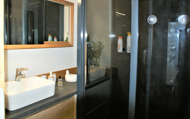 Apartamento con vistas al mar y al puerto de Roses