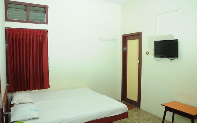 Hotel RadhaKrishna