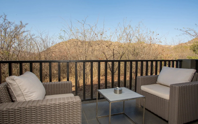 Shepherd's Tree Game Lodge