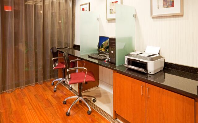 Holiday Inn Austin Midtown by IHG