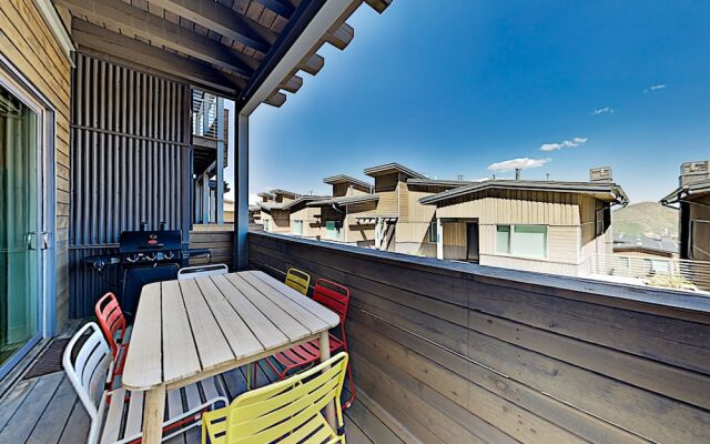 2752whmr 3 Bedroom Townhouse