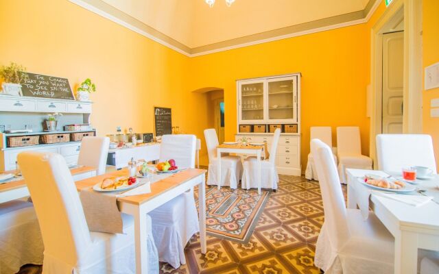 VicodellaCavallerizza - Boutique Suites & Rooms