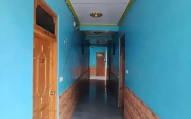 Majestic Mountain Bhaiji Guest House