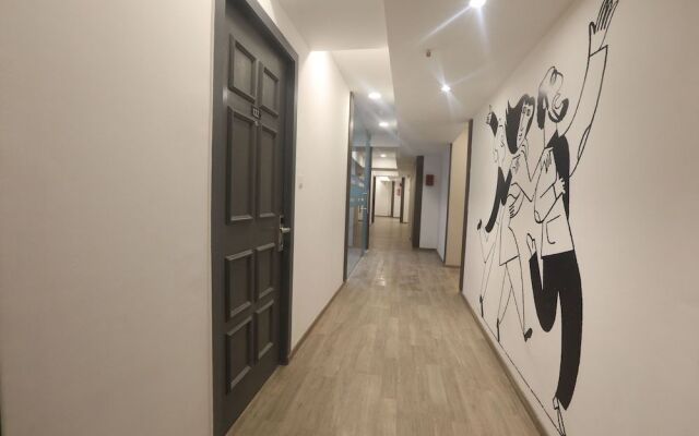 Hotel Royal Inn Mahalaxmi