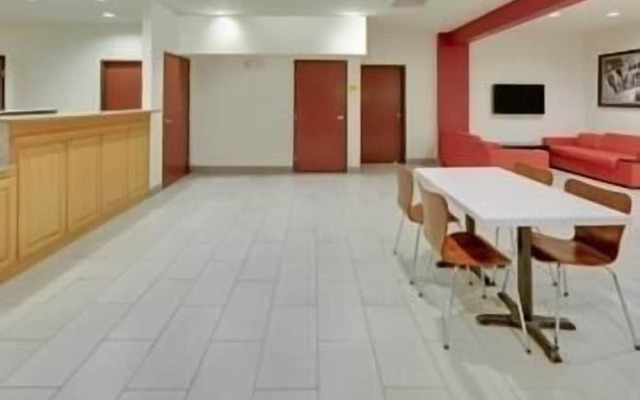 Super 8 Garland Rowlett East Dallas Area