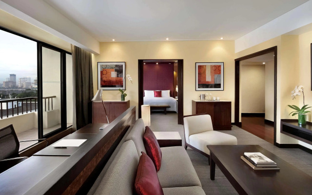 Sofitel Philippine Plaza Manila