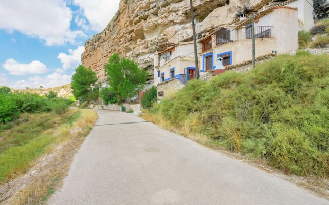 Rustic Cave House Situated in the Albacete Region
