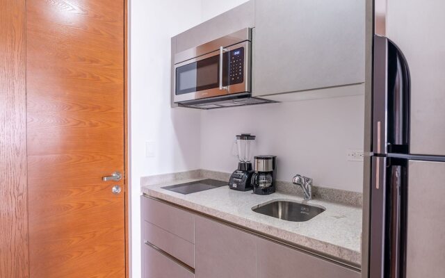 Menesse Midtown by Riviera Rentals