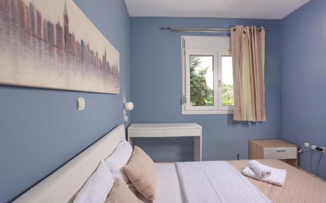 Summer Suite - Premium Apartment