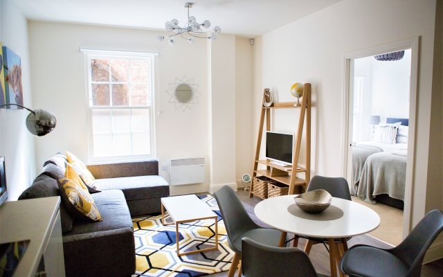 Your Apartment The Clarence - No.1