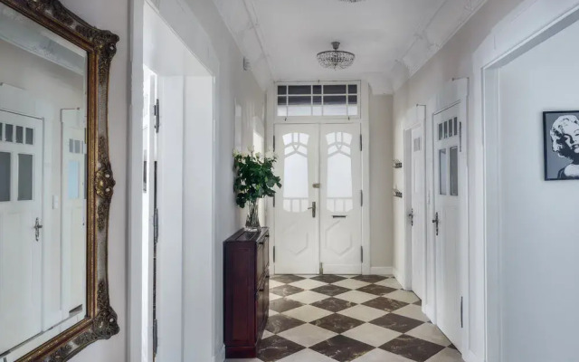 Royal Apartments - Apartament Voyager