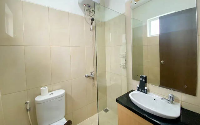Spacious And Nice 3Br At Northland Ancol Apartment