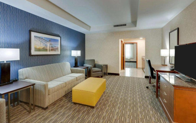 Drury Inn & Suites Sikeston, MO