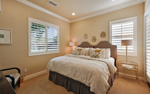 Gentle Breeze - Six Bedroom Home