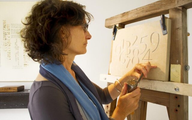 B&B Alphabet - Luxury Guesthouse and Art Gallery