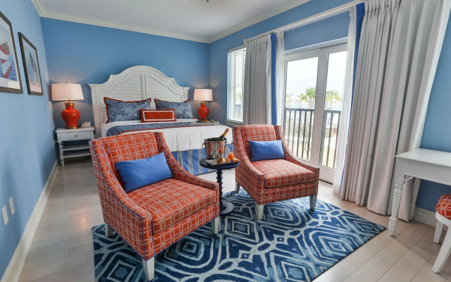 Harborside at Charleston Harbor Resort and Marina