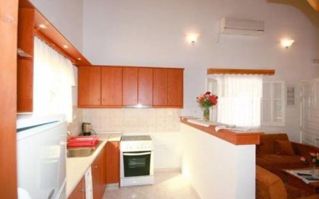 Kiki Apartments
