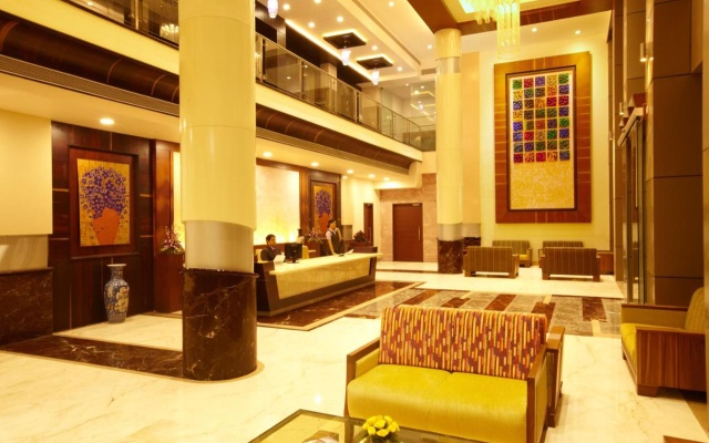 Club Emerald