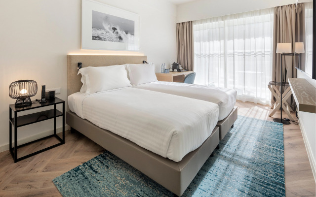 Crowne Plaza Caparica Lisbon by IHG