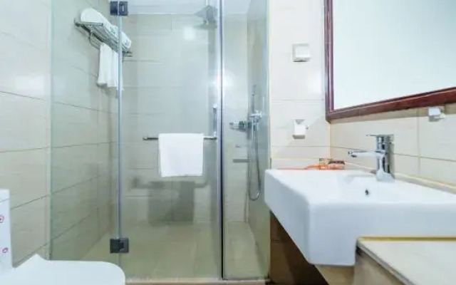 Lingshui Yuxuan Exquisite Parent-child Holiday Hotel (Haiyun Plaza Branch)