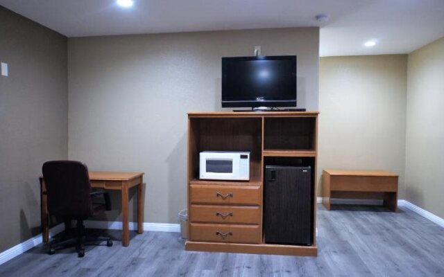 Executive Inn