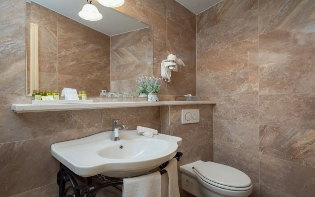 Priska Med Luxury Rooms