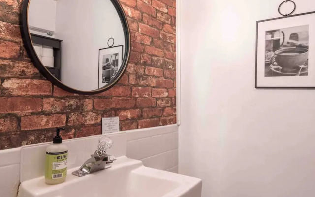 1918 Duplex with Character City Center